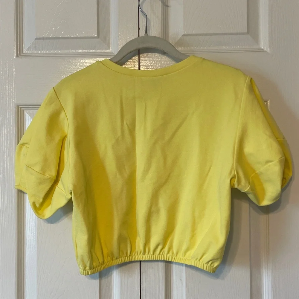 Fore Crop Top - Picture 2 of 4